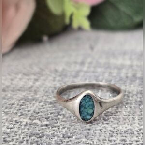 Vintage Small Sterling Silver Turquoise Ring Size 3.75, 1.17 Grams‎